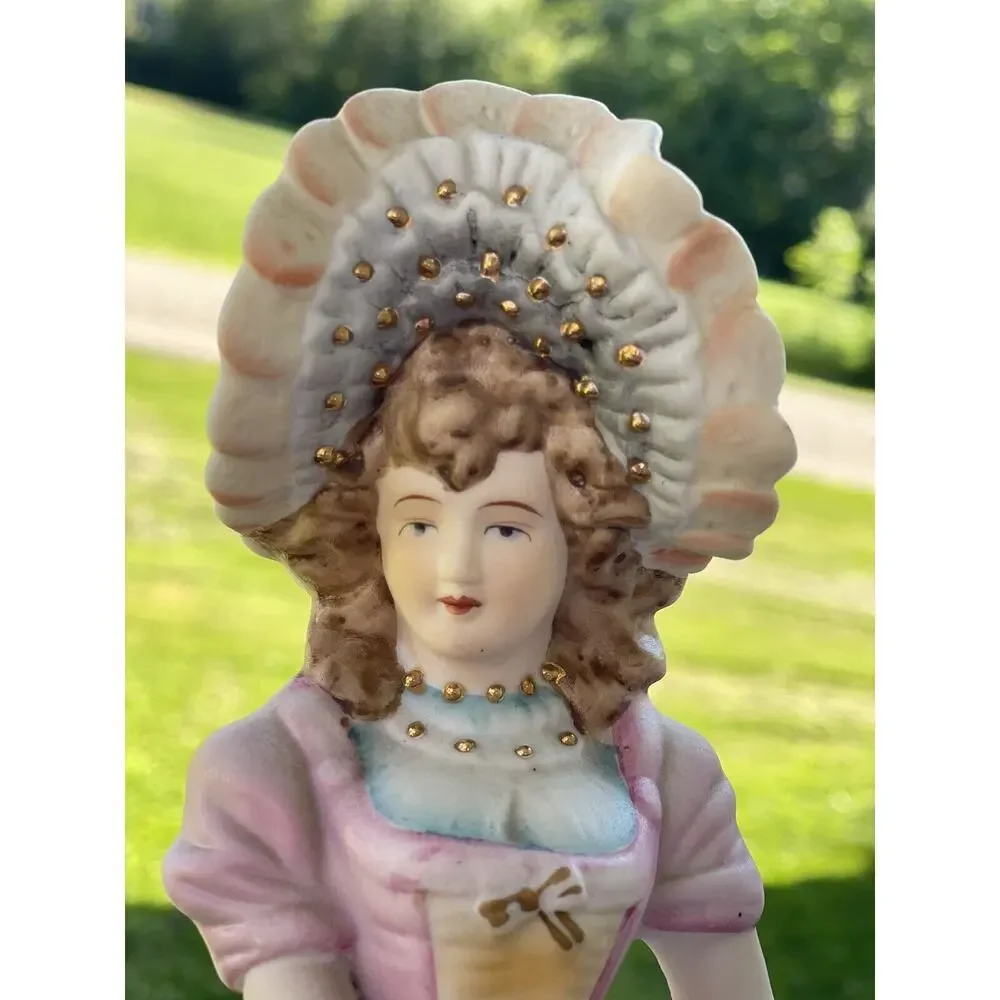 Vintage Colonial Lady Figurine Hand Painted Victorian‎ Style Women